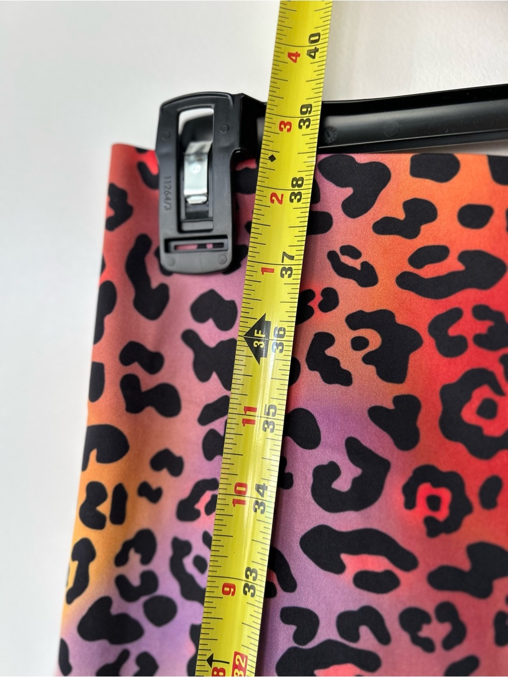 Savage x Fenty Hotline High-Waist Caramel Leopard Leggings - Picture 9 of 11